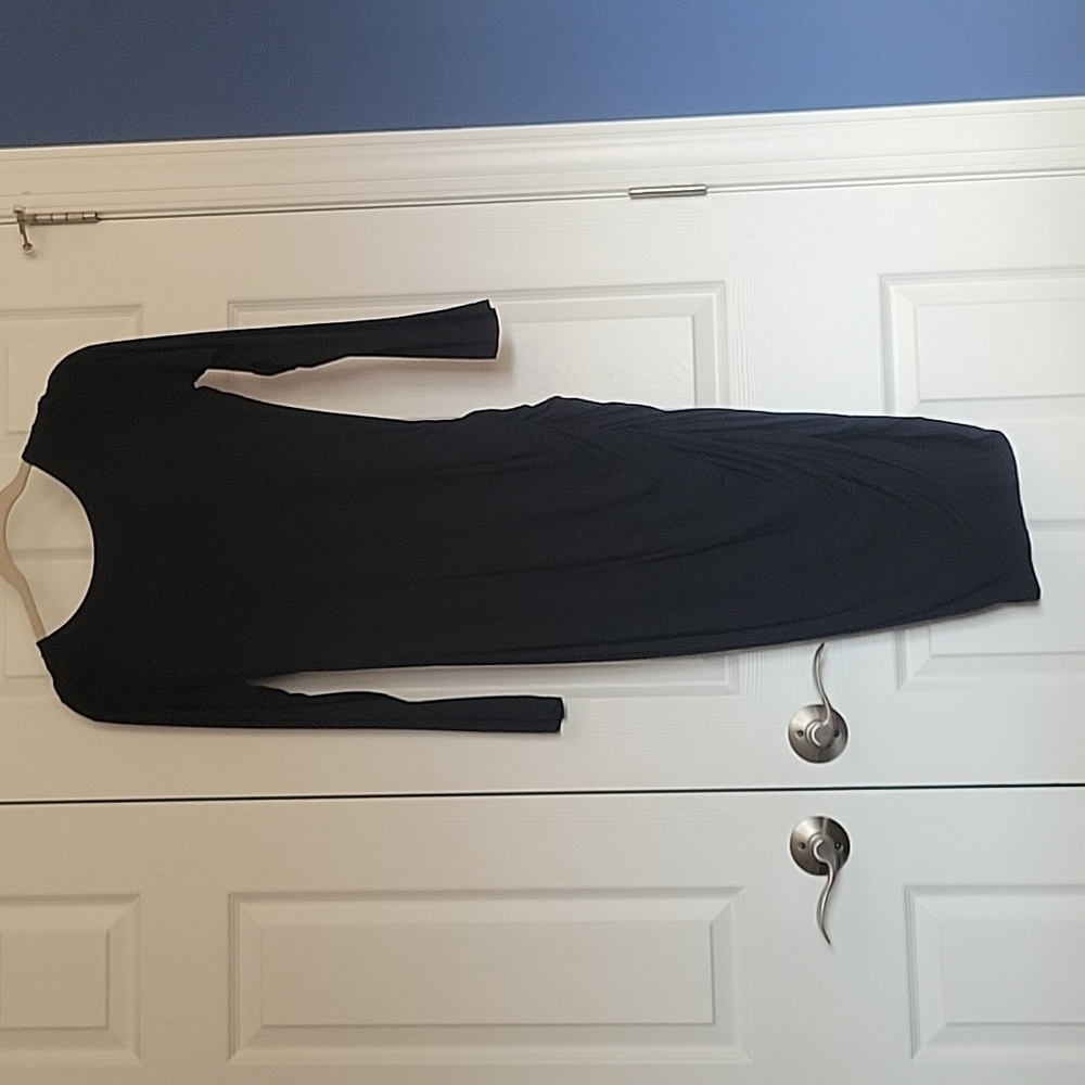 AVA SKY HAWAII Black Low Back Dress